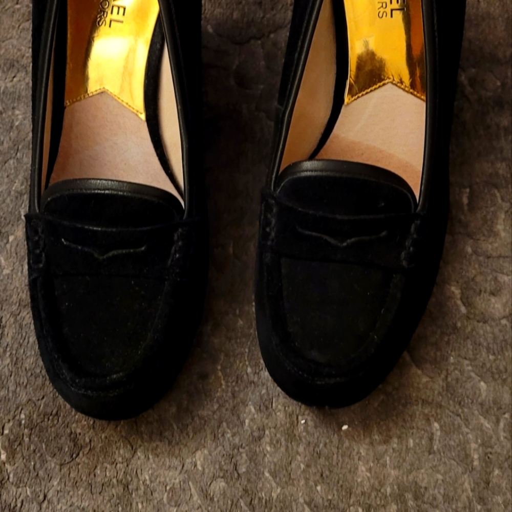 Black Michael kors wedges